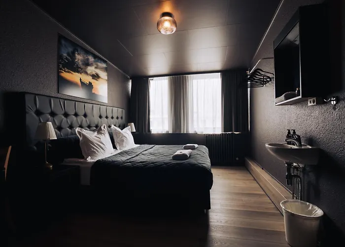 Brim Hotel